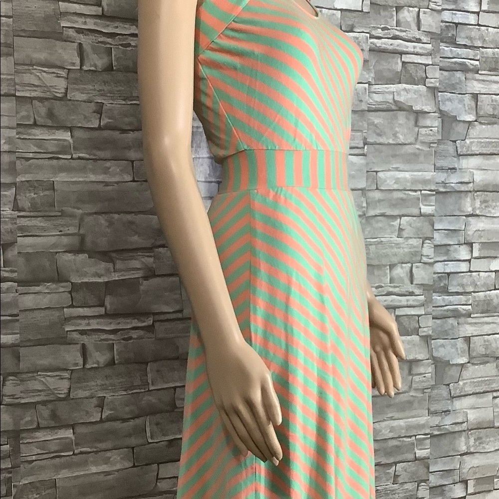 Gigi Vintage summer casual backless dress. Size S  (W305)